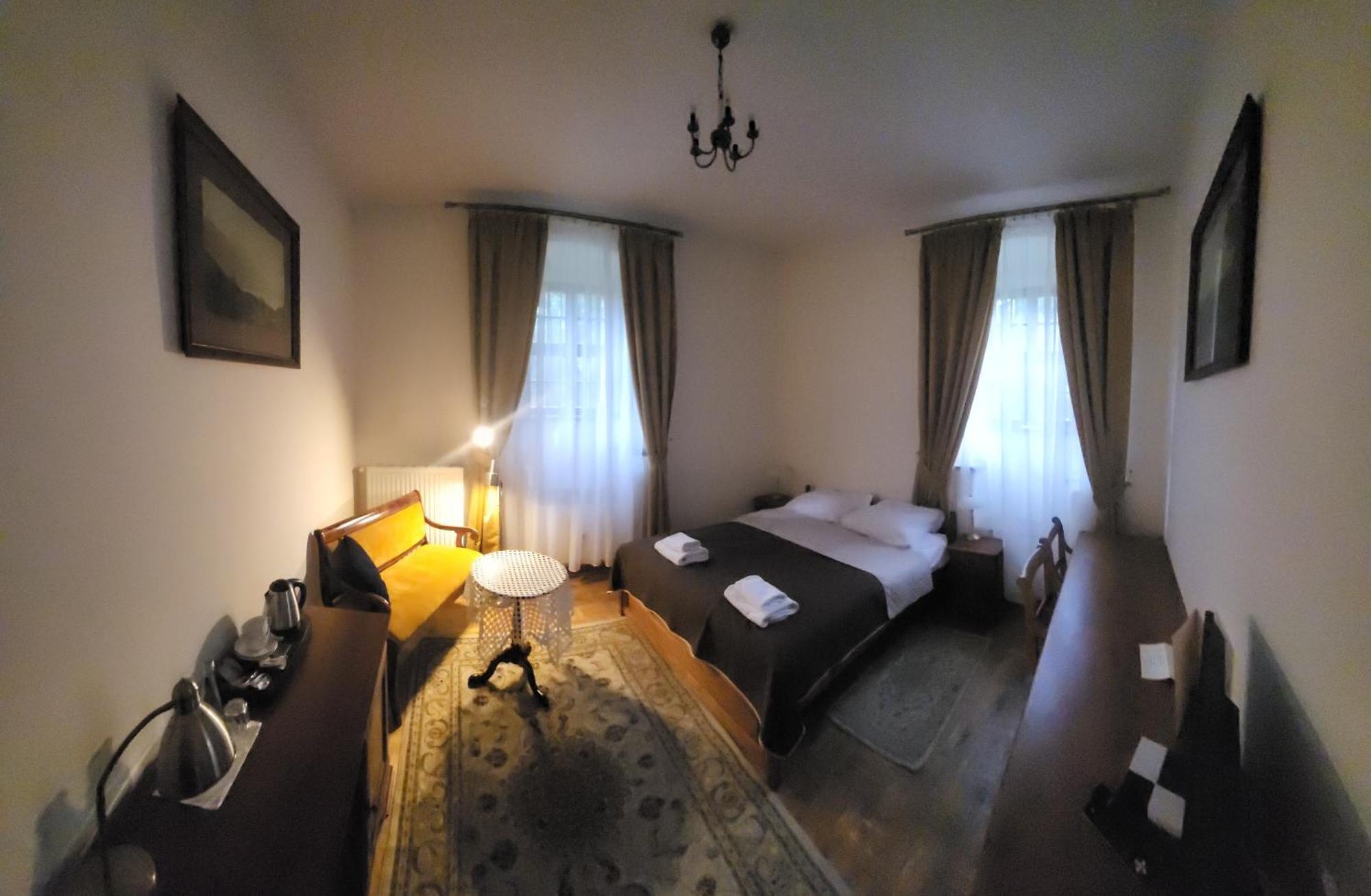 Zamek Na Wodzie W Wojnowicach Bed and Breakfast Wojnowice  Buitenkant foto